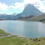 Lausan Lägenhetshotell Gavín