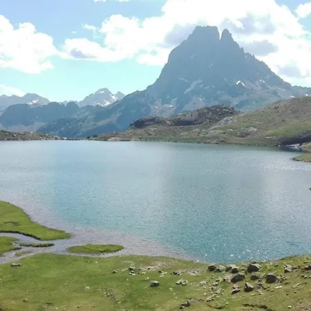 Lausan Aparthotel Gavín