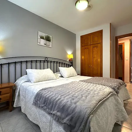 Aparthotel Lausan 2*