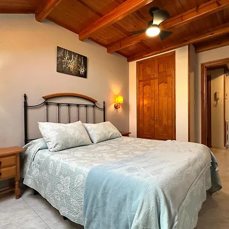 Aparthotel Lausan 2*