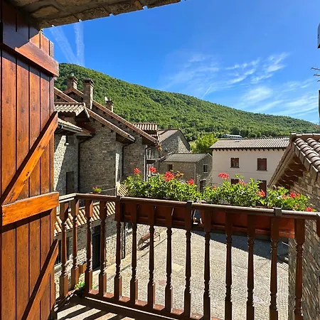 Aparthotel Lausan 2*