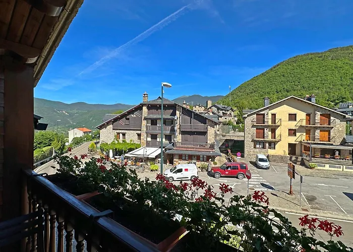 Aparthotel Lausan Gavín